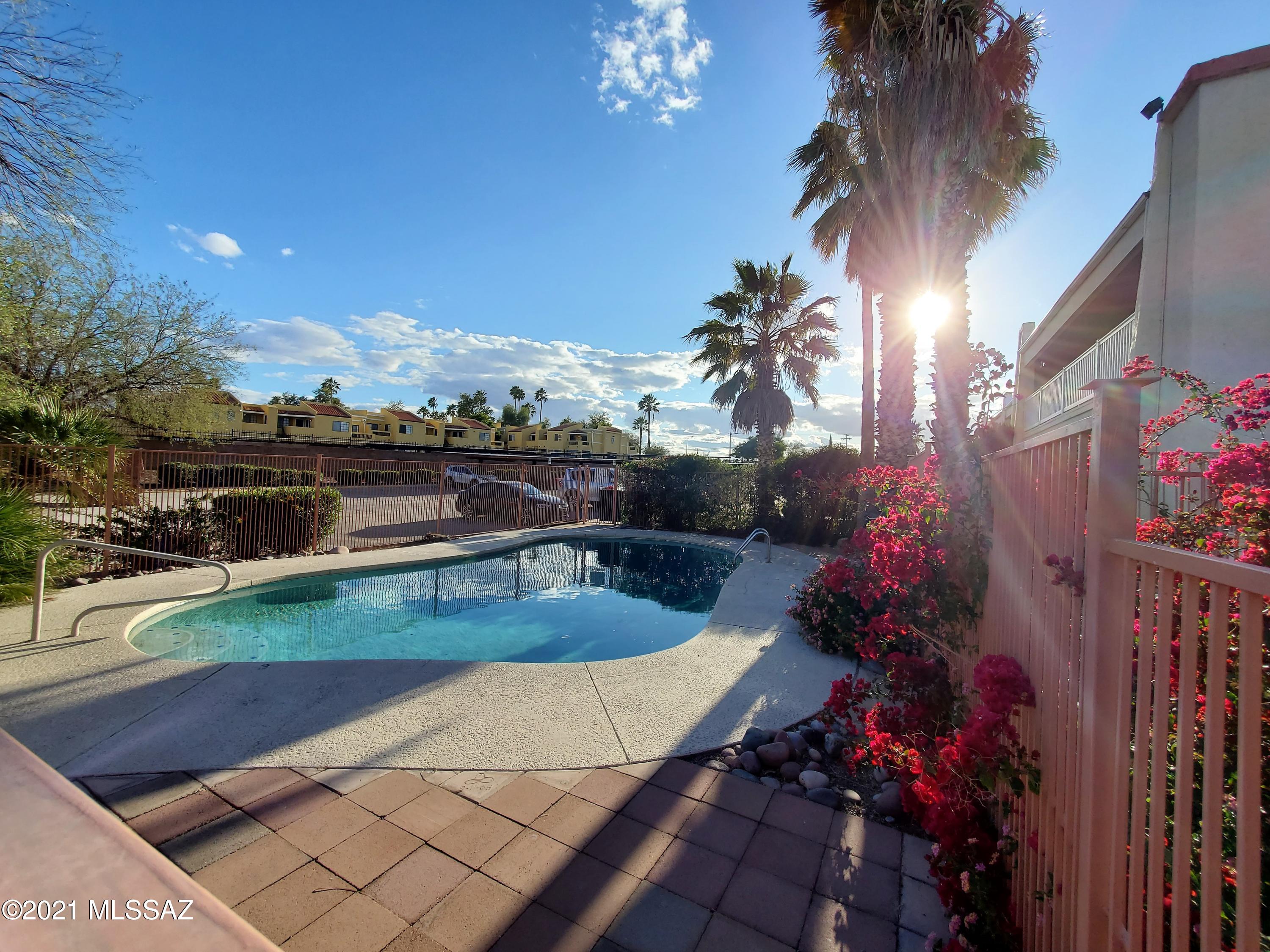 625 South Prudence Road, Unit 211 Tucson, AZ 85710 - Photo 24 of 24 Gallery Image 24