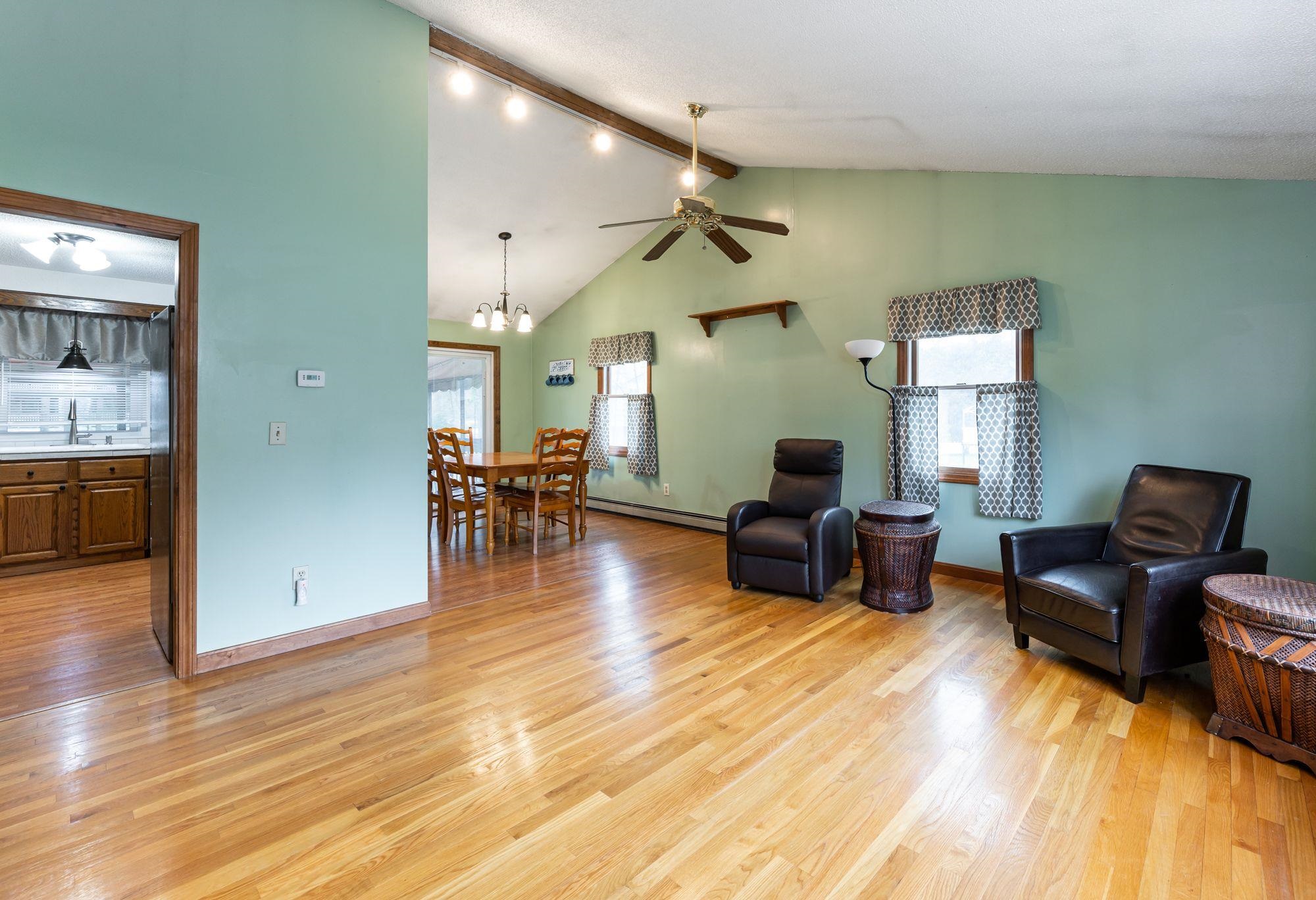 464 Mast Road Goffstown, NH 03045 - Photo 9 of 36