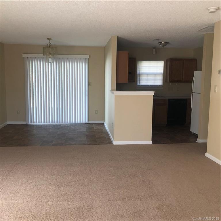 3024 Fairglen Road, Unit 2 Charlotte, NC 28269 - Photo 4 of 14 Gallery Image 4