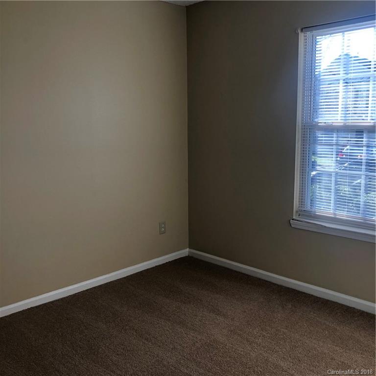 3024 Fairglen Road, Unit 2 Charlotte, NC 28269 - Photo 9 of 14 Gallery Image 9