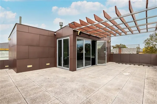 a view of outdoor space