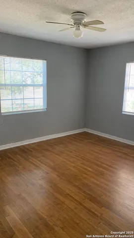 $995 | 1524 West Woodlawn Avenue, Unit 1, San Antonio, TX 78201