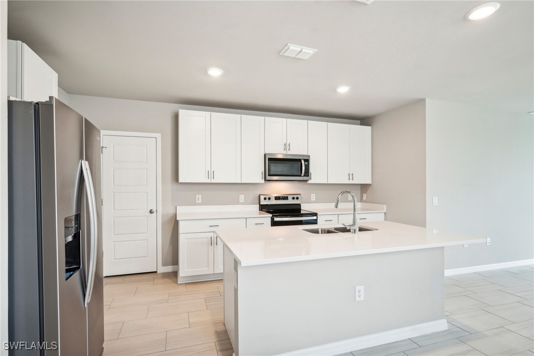 44269 Frontier Drive Punta Gorda, FL 33982 - Photo 7 of 28