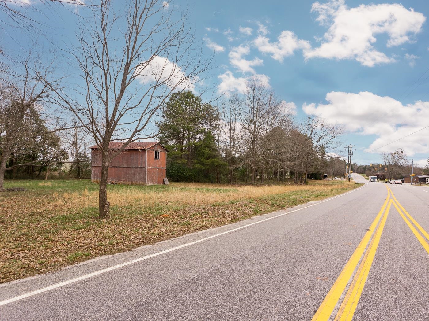 1891 River Oak Road Inman, SC 29349 - Photo 4 of 14 Gallery Image 4