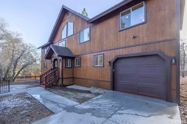 $585,000 | 478 Cedar Lane, Sugarloaf, CA 92386