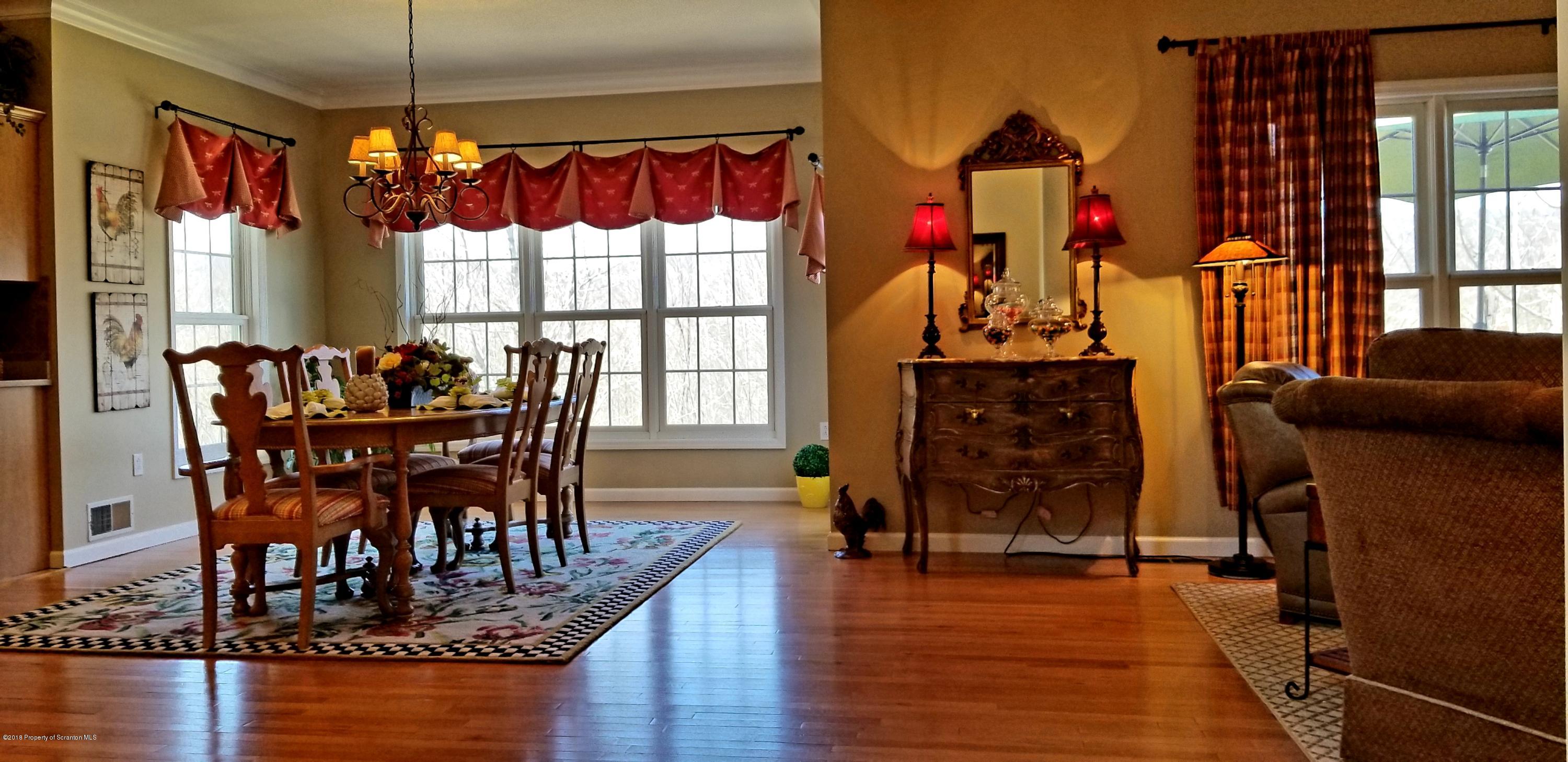 811 Laurel Road Mayfield, PA 18433 - Photo 12 of 102 Gallery Image 12