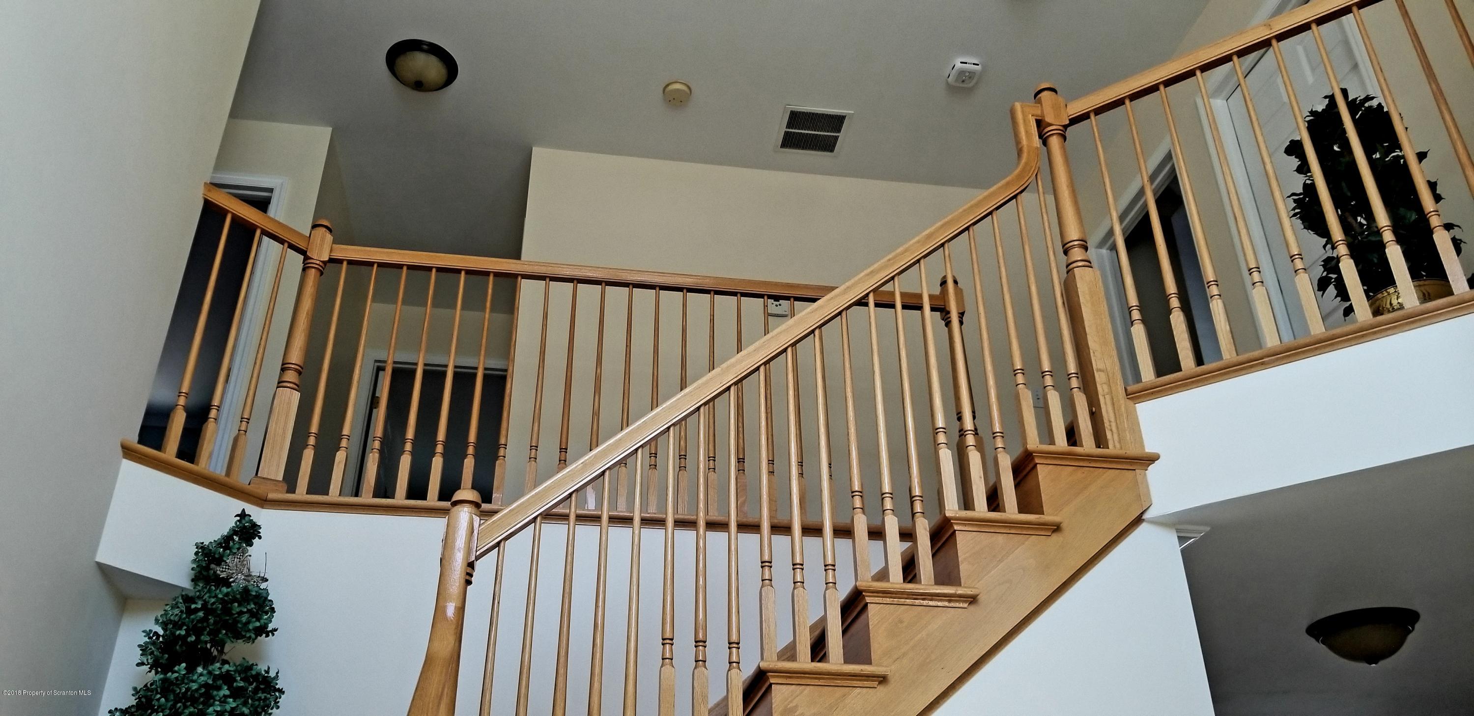 811 Laurel Road Mayfield, PA 18433 - Photo 30 of 102 Gallery Image 30