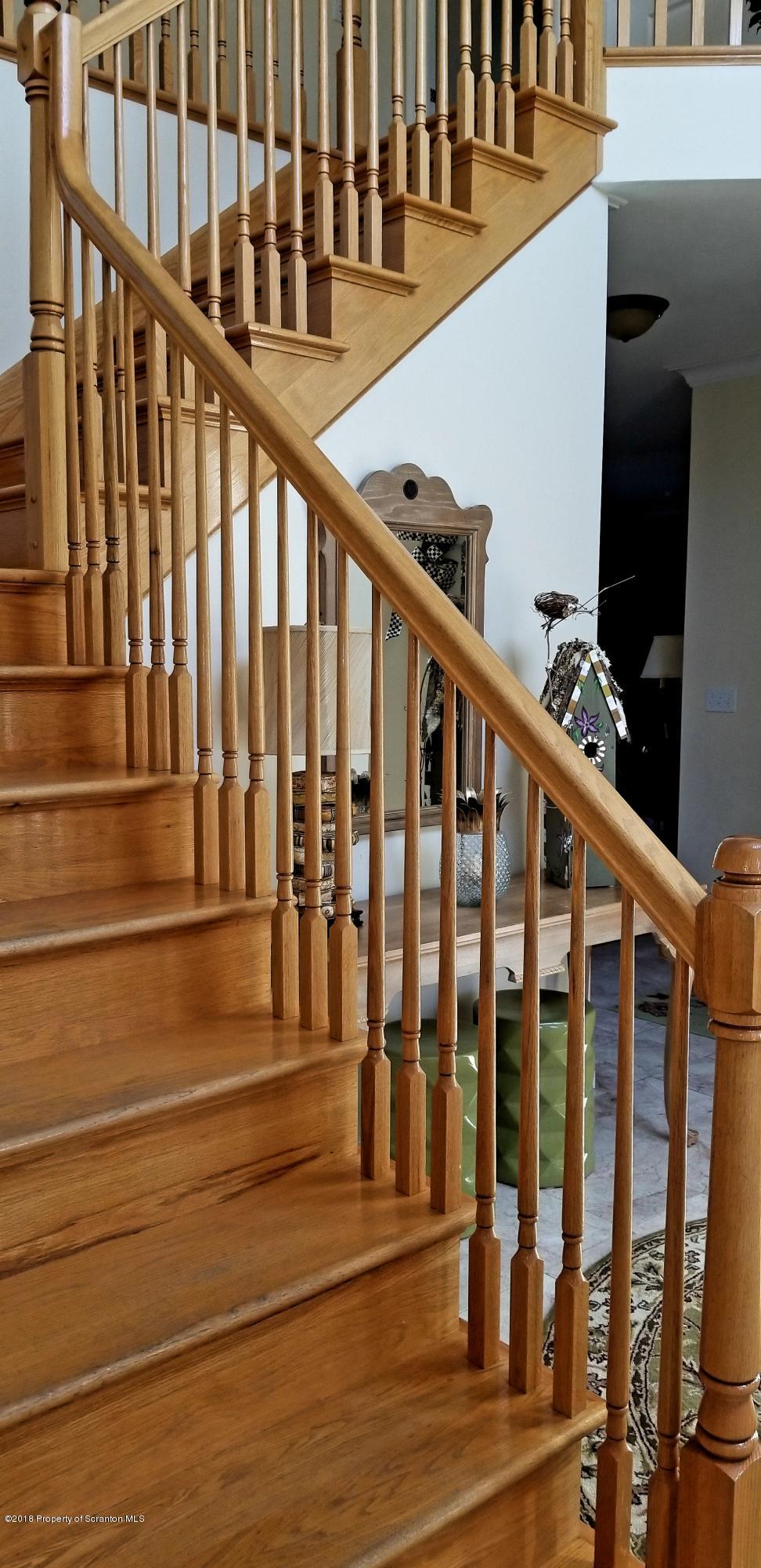 811 Laurel Road Mayfield, PA 18433 - Photo 31 of 102 Gallery Image 31