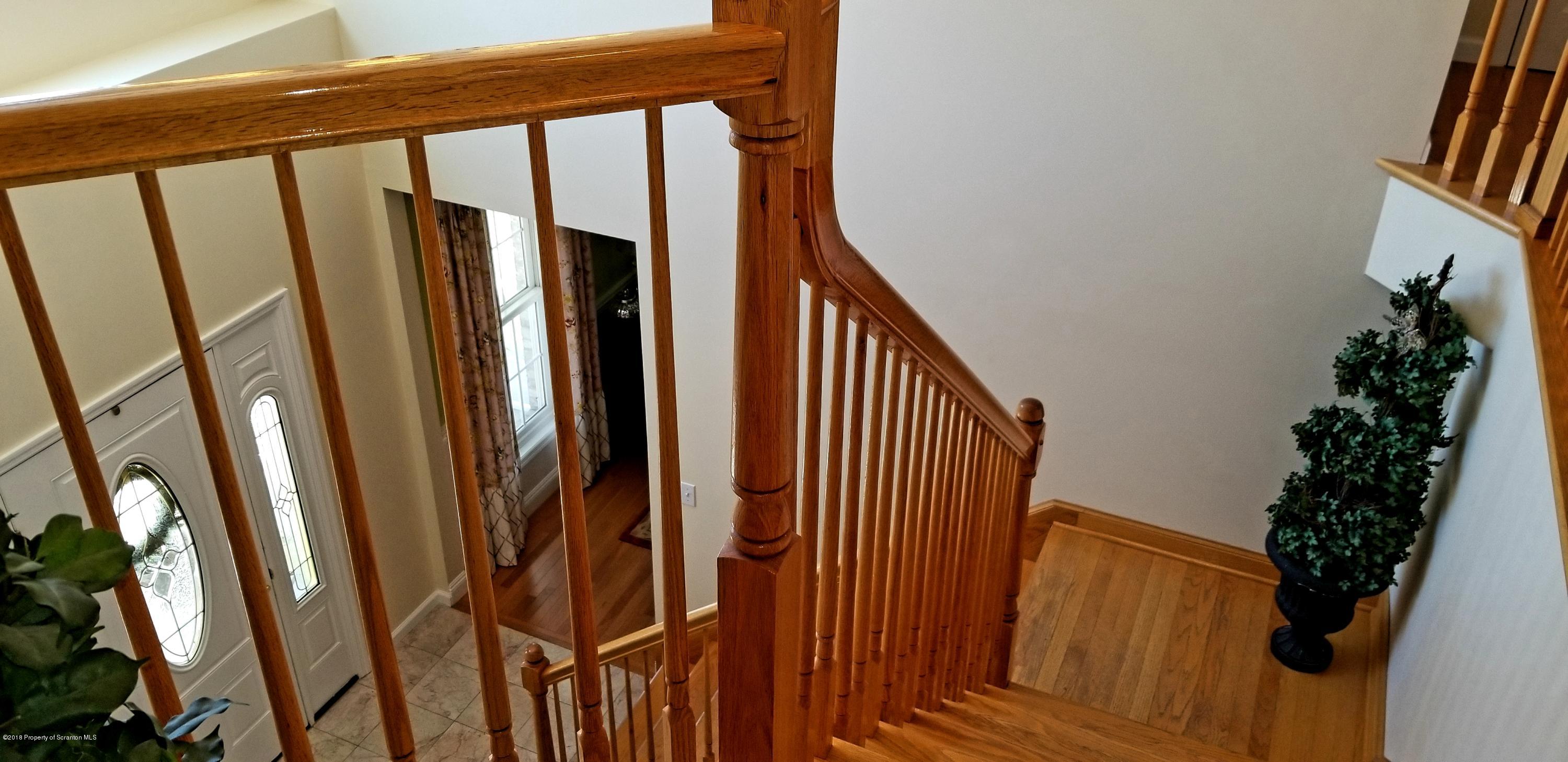 811 Laurel Road Mayfield, PA 18433 - Photo 41 of 102 Gallery Image 41