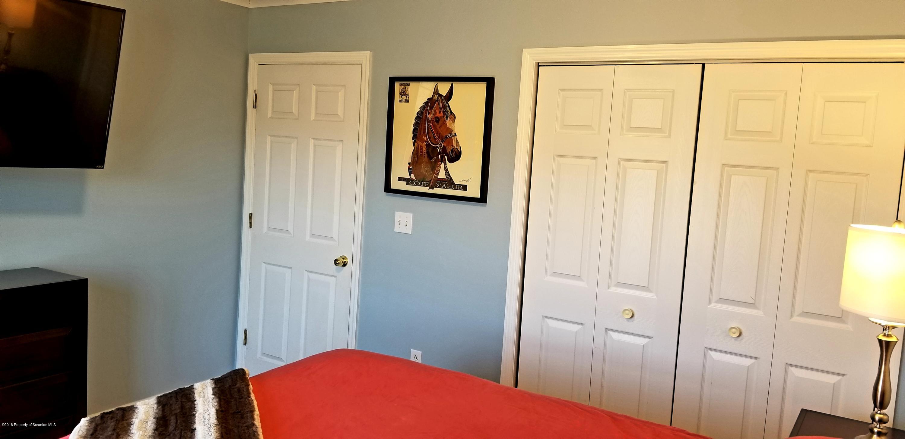 811 Laurel Road Mayfield, PA 18433 - Photo 49 of 102 Gallery Image 49