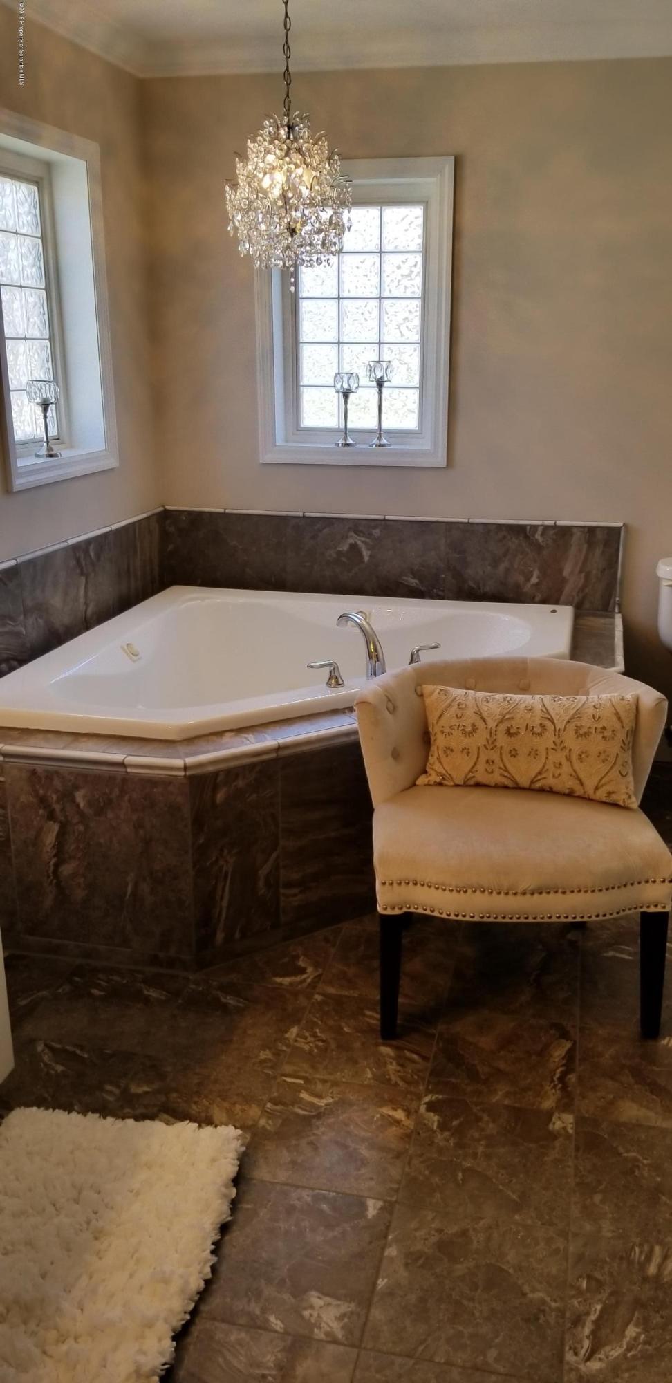 811 Laurel Road Mayfield, PA 18433 - Photo 69 of 102 Gallery Image 69