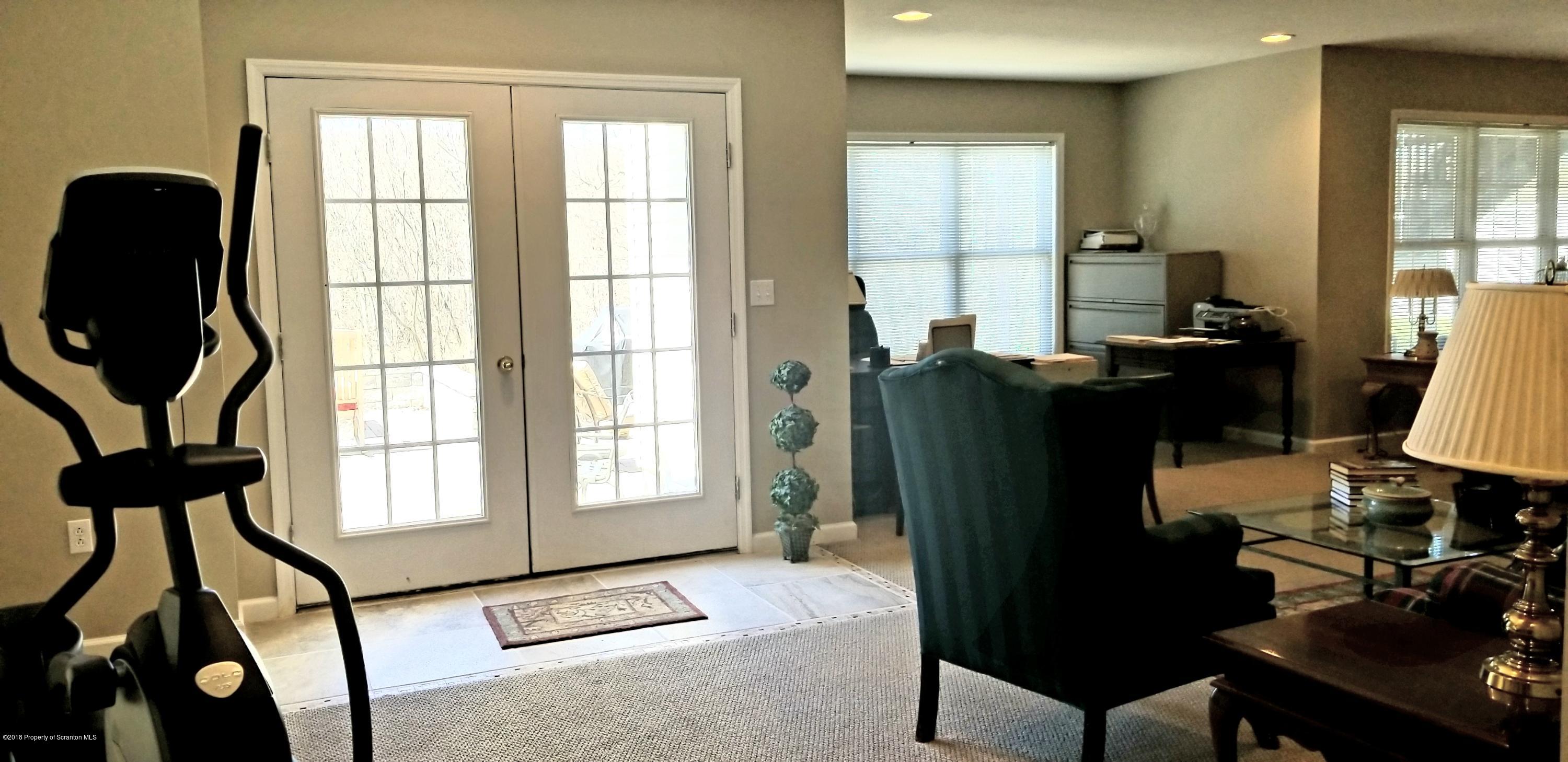 811 Laurel Road Mayfield, PA 18433 - Photo 77 of 102 Gallery Image 77