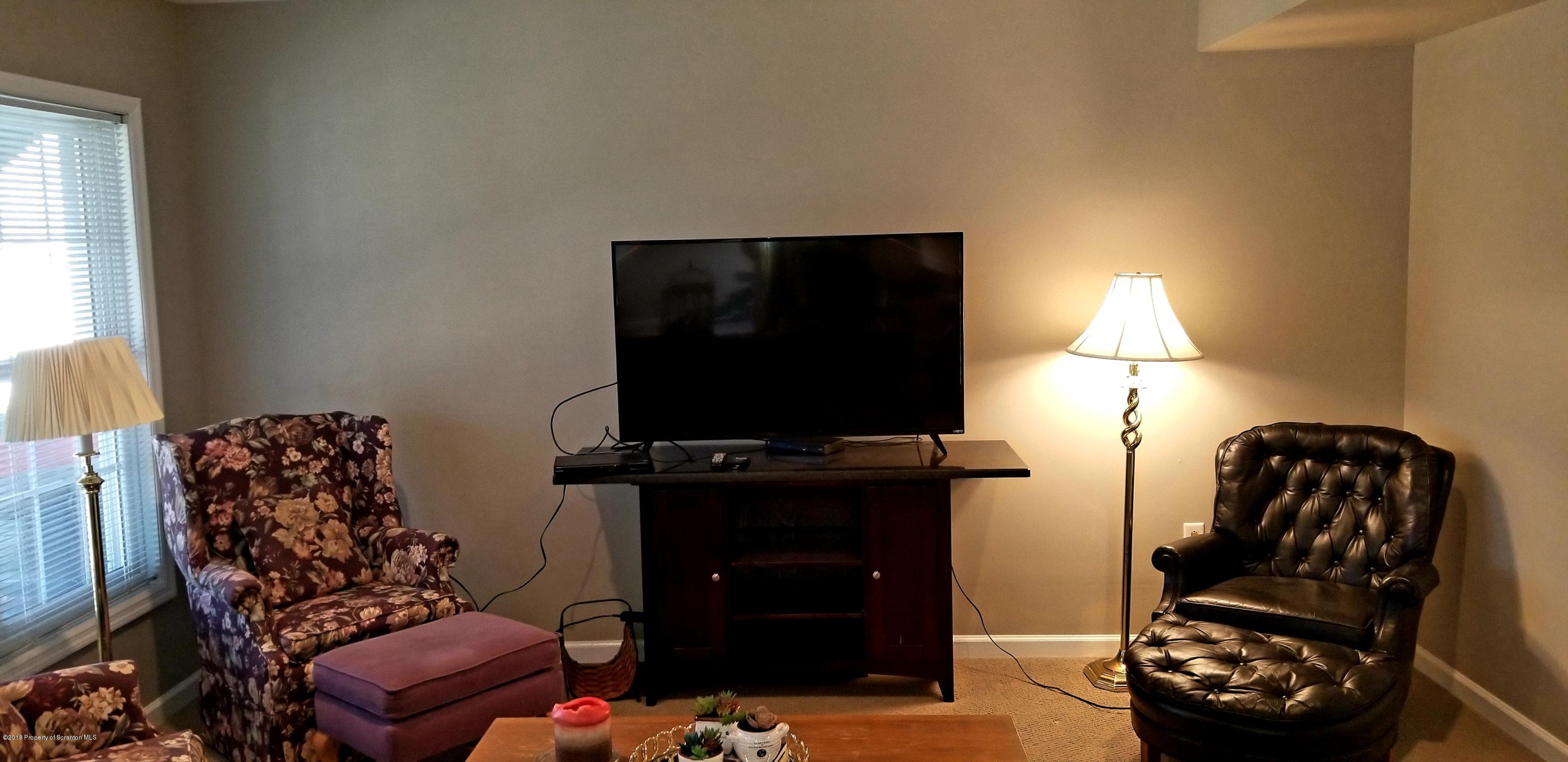 811 Laurel Road Mayfield, PA 18433 - Photo 79 of 102 Gallery Image 79
