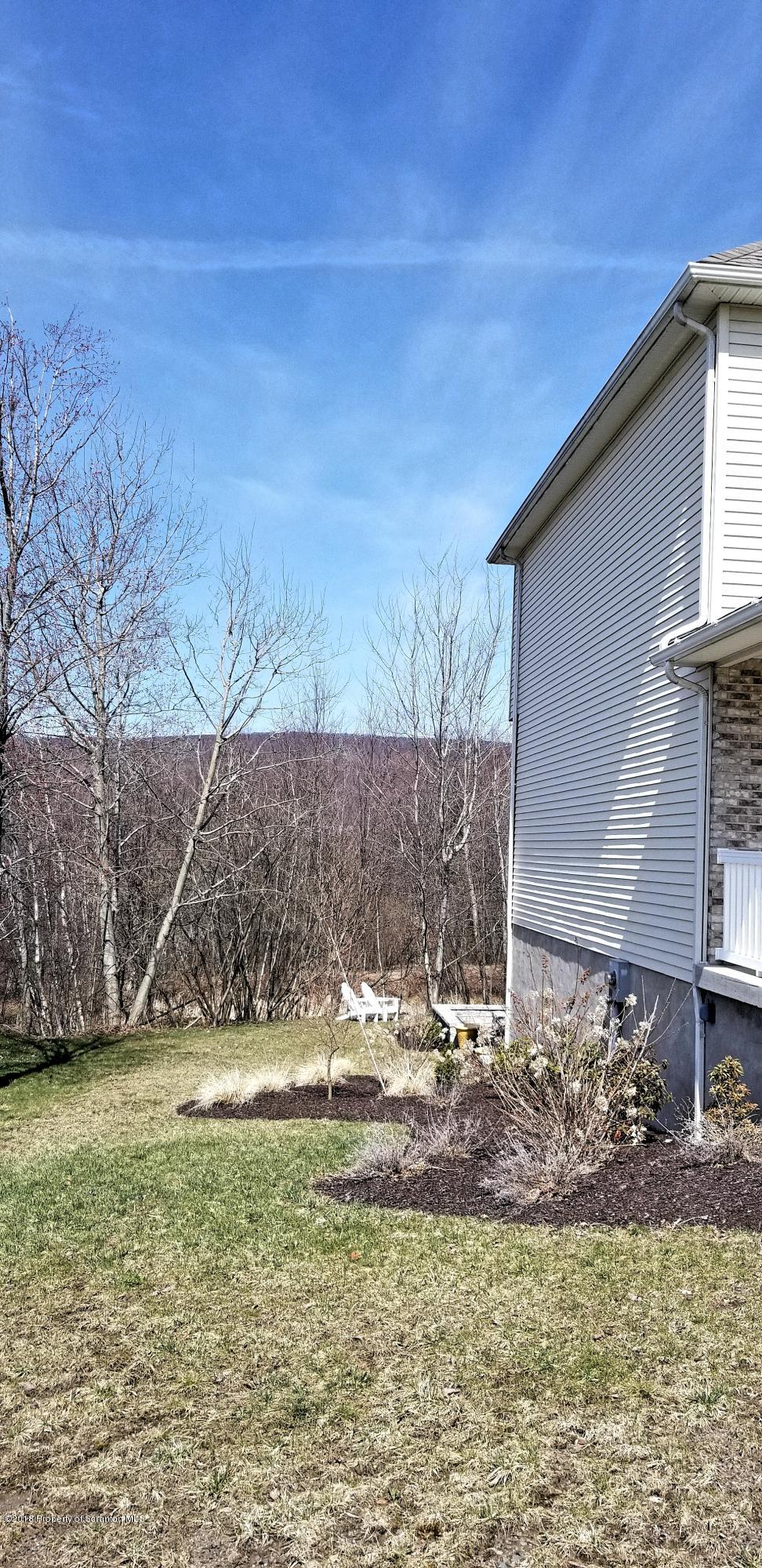 811 Laurel Road Mayfield, PA 18433 - Photo 95 of 102 Gallery Image 95