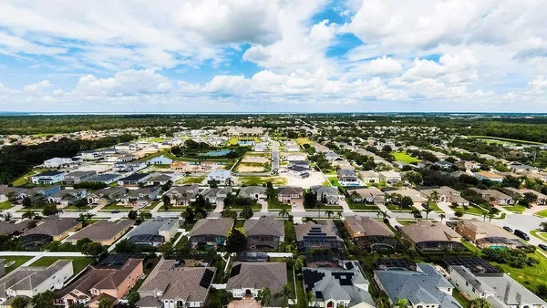 $900,000 | 626 Duff Drive, Winter Garden, FL 34787