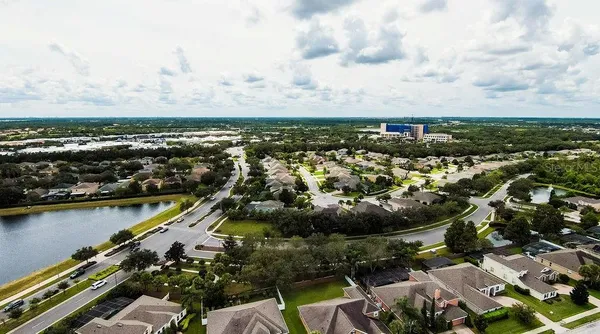 $900,000 | 626 Duff Drive, Winter Garden, FL 34787