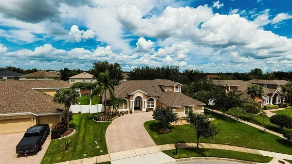 $900,000 | 626 Duff Drive, Winter Garden, FL 34787