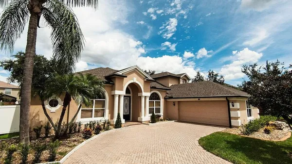 $900,000 | 626 Duff Drive, Winter Garden, FL 34787