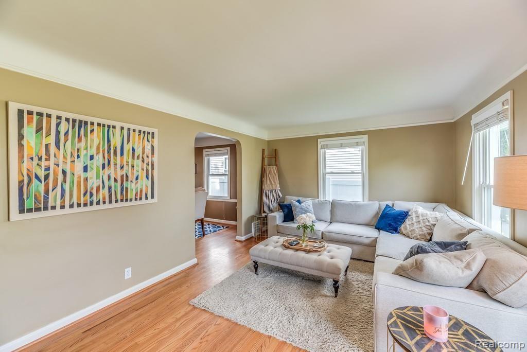 2119 Harvard Road Berkley, MI 48072 - Photo 13 of 29