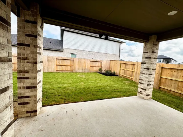 $2,850 | 9106 Burleigh Lndg Lane, Cypress, TX 77433