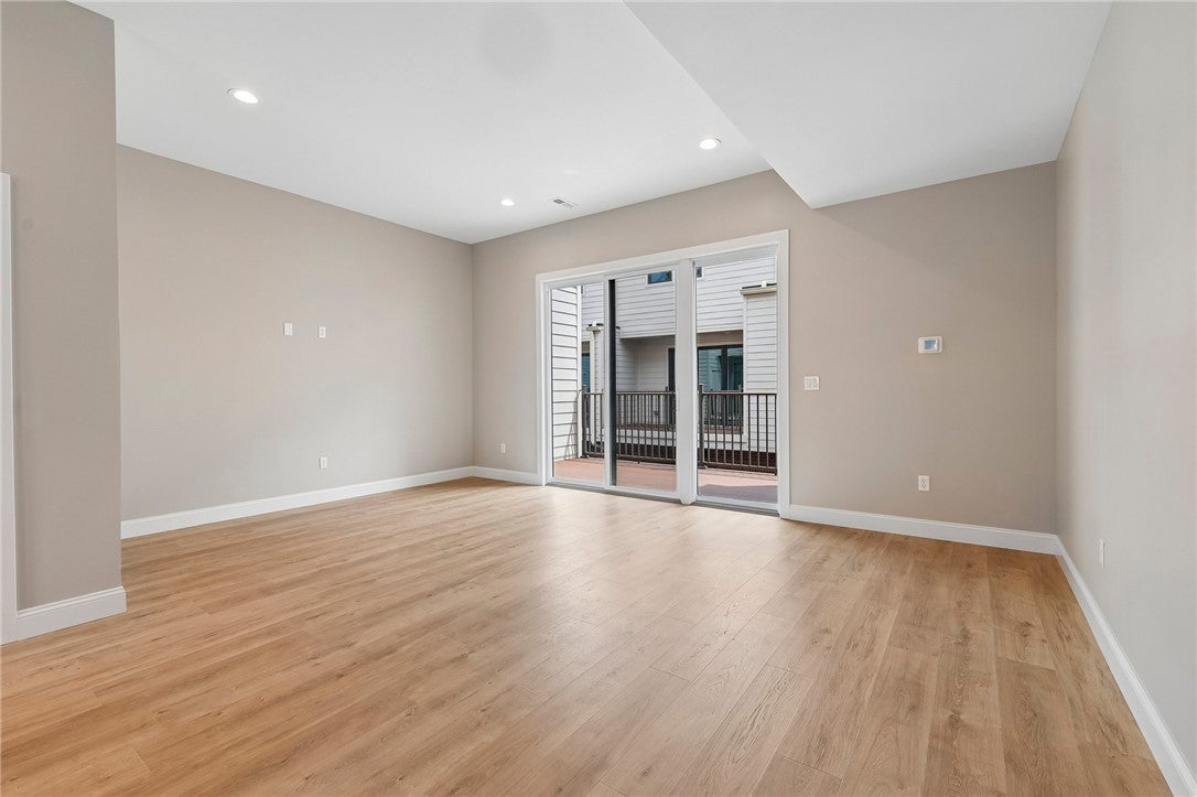 3908 Edwards Road, Unit B Cincinnati, OH 45209 - Photo 17 of 49 Gallery Image 17
