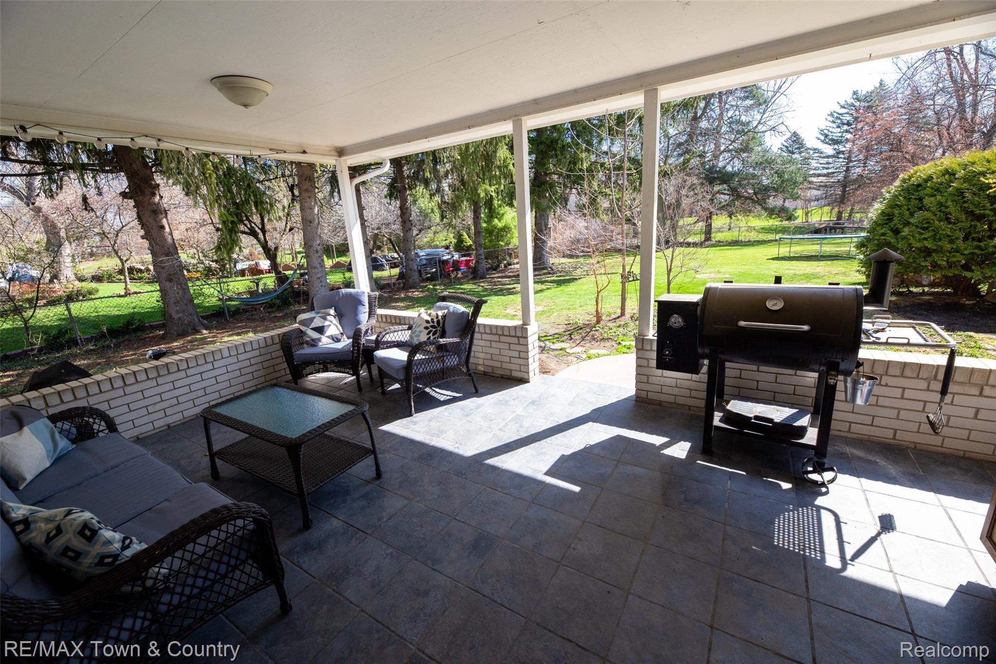 1379 Kennebec Road Grand Blanc, MI 48439 - Photo 46 of 52 47.jpg
