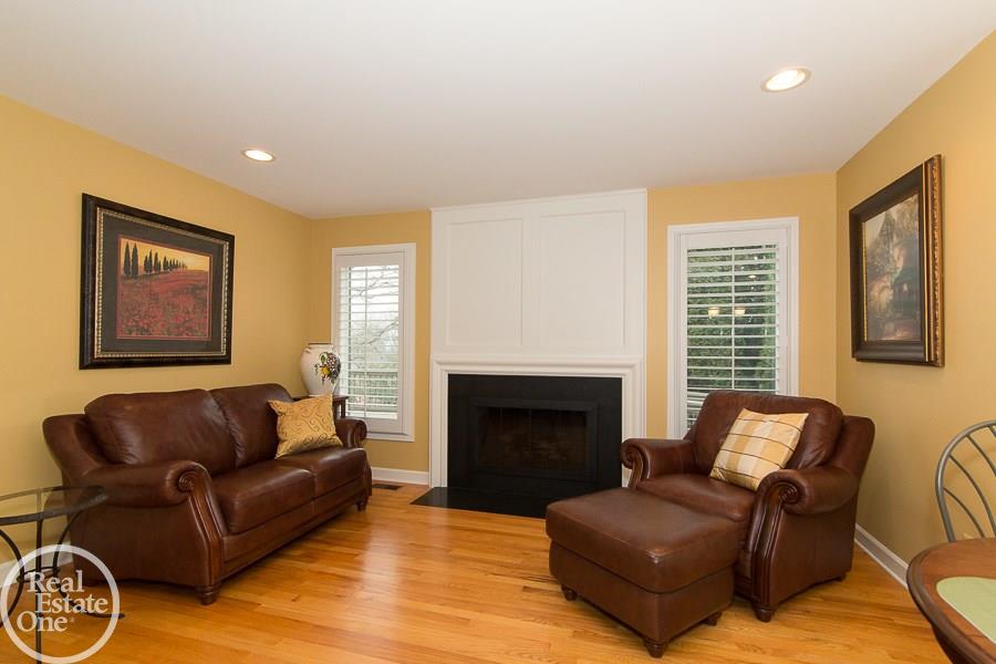 6376 Peach Tree Court Rochester Hills, MI 48306 - Photo 8 of 27
