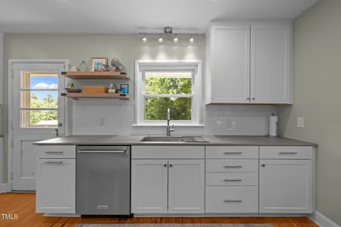 $1,495,000 | 107 Ledge Lane, Chapel Hill, NC 27514