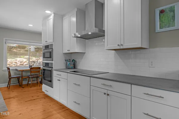 $1,495,000 | 107 Ledge Lane, Chapel Hill, NC 27514