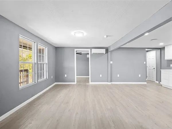$1,650 | 943 South Whitney Street, Aransas Pass, TX 78336