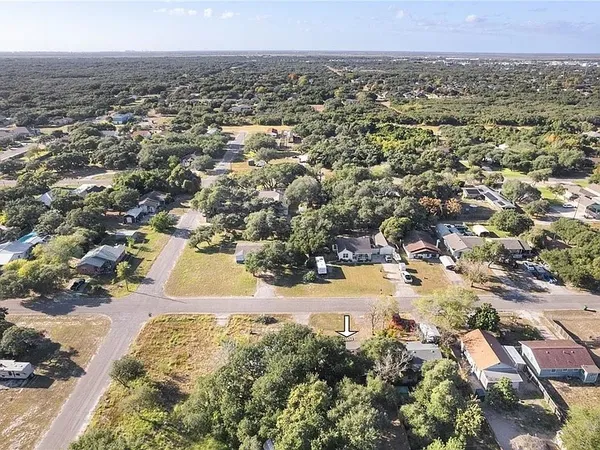 $1,650 | 943 South Whitney Street, Aransas Pass, TX 78336