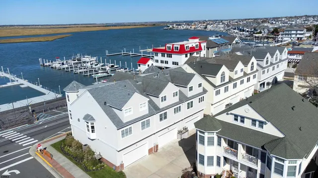 $95,000 | 9416 Amherst Avenue, Margate City, NJ 08402