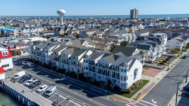 $95,000 | 9416 Amherst Avenue, Margate City, NJ 08402