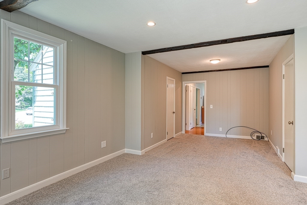 11 Adams Road Northborough, MA 01532 - Photo 15 of 28 Gallery Image 15