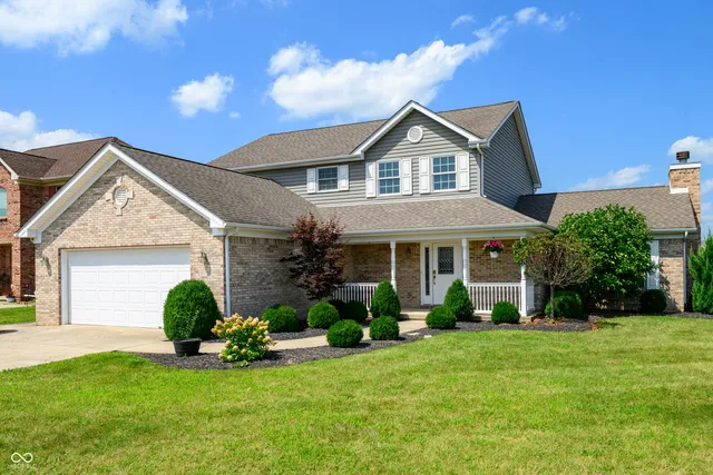 $399,900 | 9500 West Thurston Court, Yorktown, IN 47396