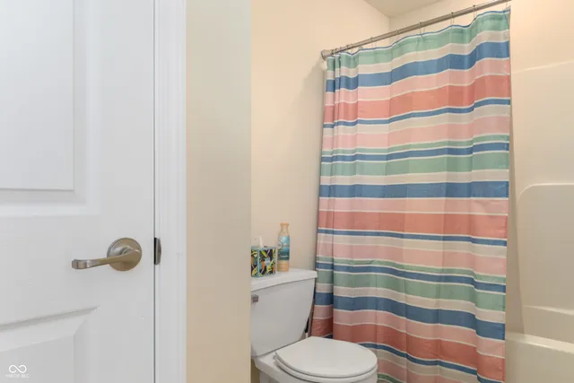 $399,900 | 9500 West Thurston Court, Yorktown, IN 47396