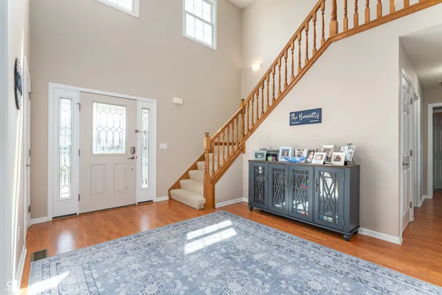 $399,900 | 9500 West Thurston Court, Yorktown, IN 47396