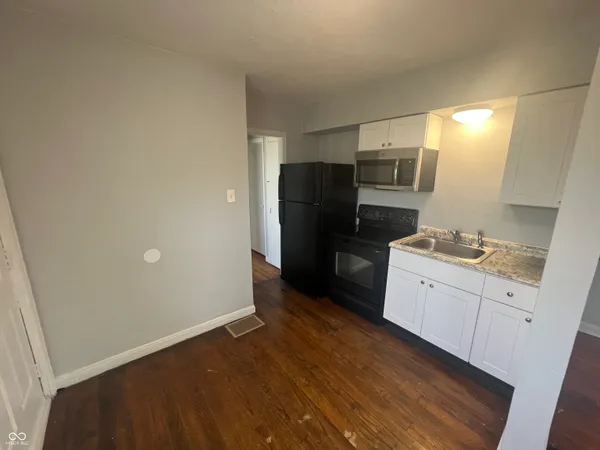 $845 | 627 North Tibbs Avenue, Indianapolis, IN 46222