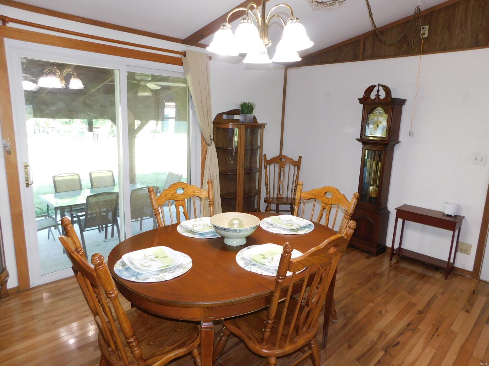 8665 Heinz Road New Douglas, IL 62074 - Photo 13 of 26