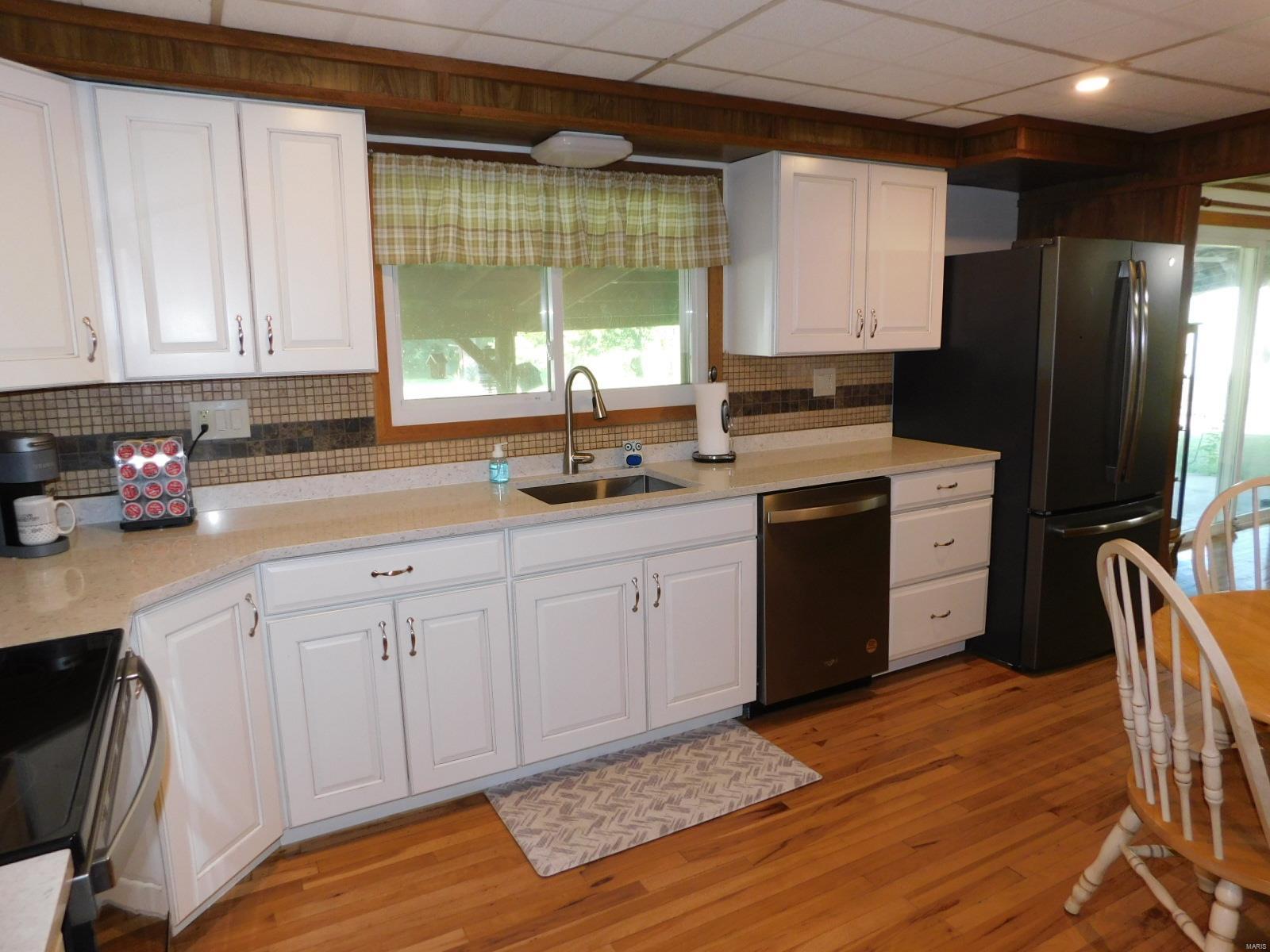 8665 Heinz Road New Douglas, IL 62074 - Photo 15 of 26