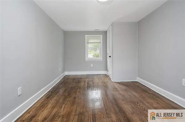 $1,600 | 153 Belvidere Avenue, Washington, NJ 07882