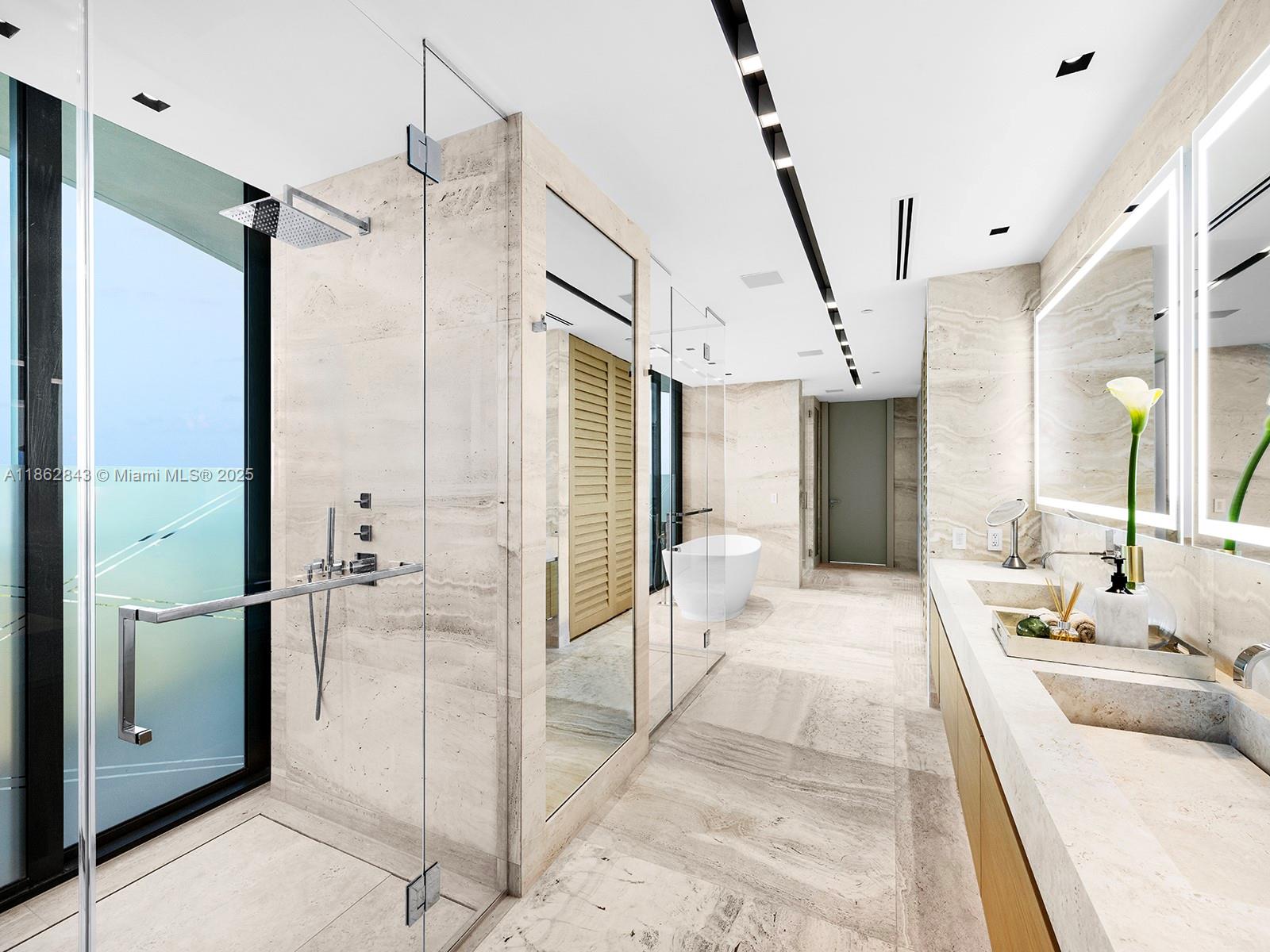 19575 Collins Avenue, Unit 9 Sunny Isles Beach, FL 33160 - Photo 30 of 91