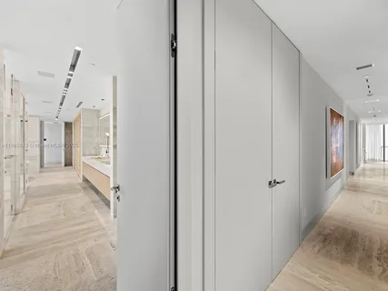 $11,800,000 | 19575 Collins Avenue, Unit 9, Sunny Isles Beach, FL 33160