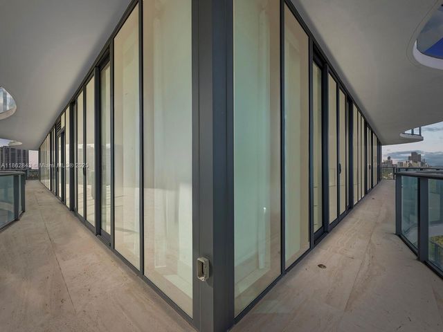 $11,800,000 | 19575 Collins Avenue, Unit 9, Sunny Isles Beach, FL 33160