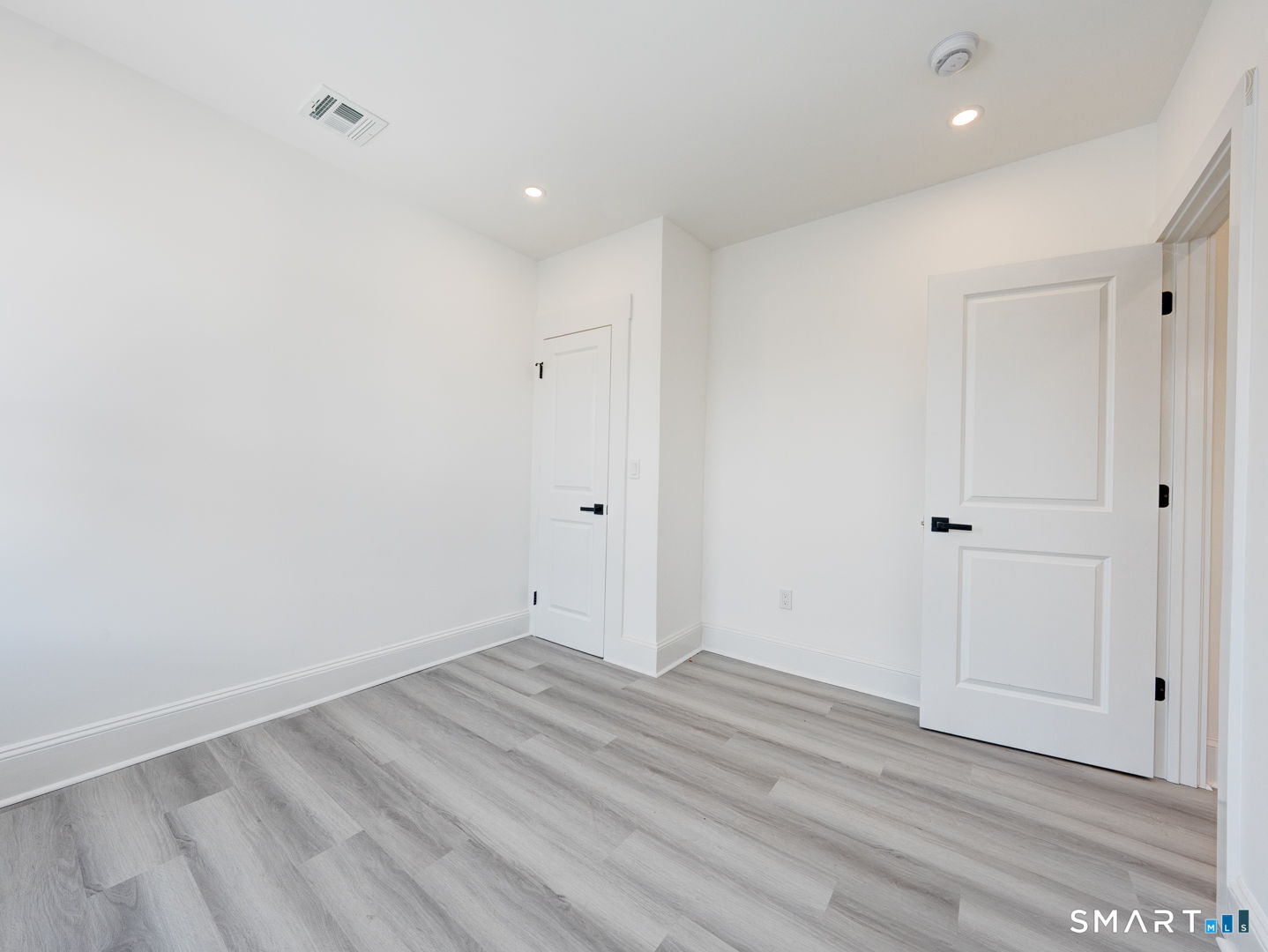 44 Wallace Row Wallingford, CT 06492 - Photo 24 of 32