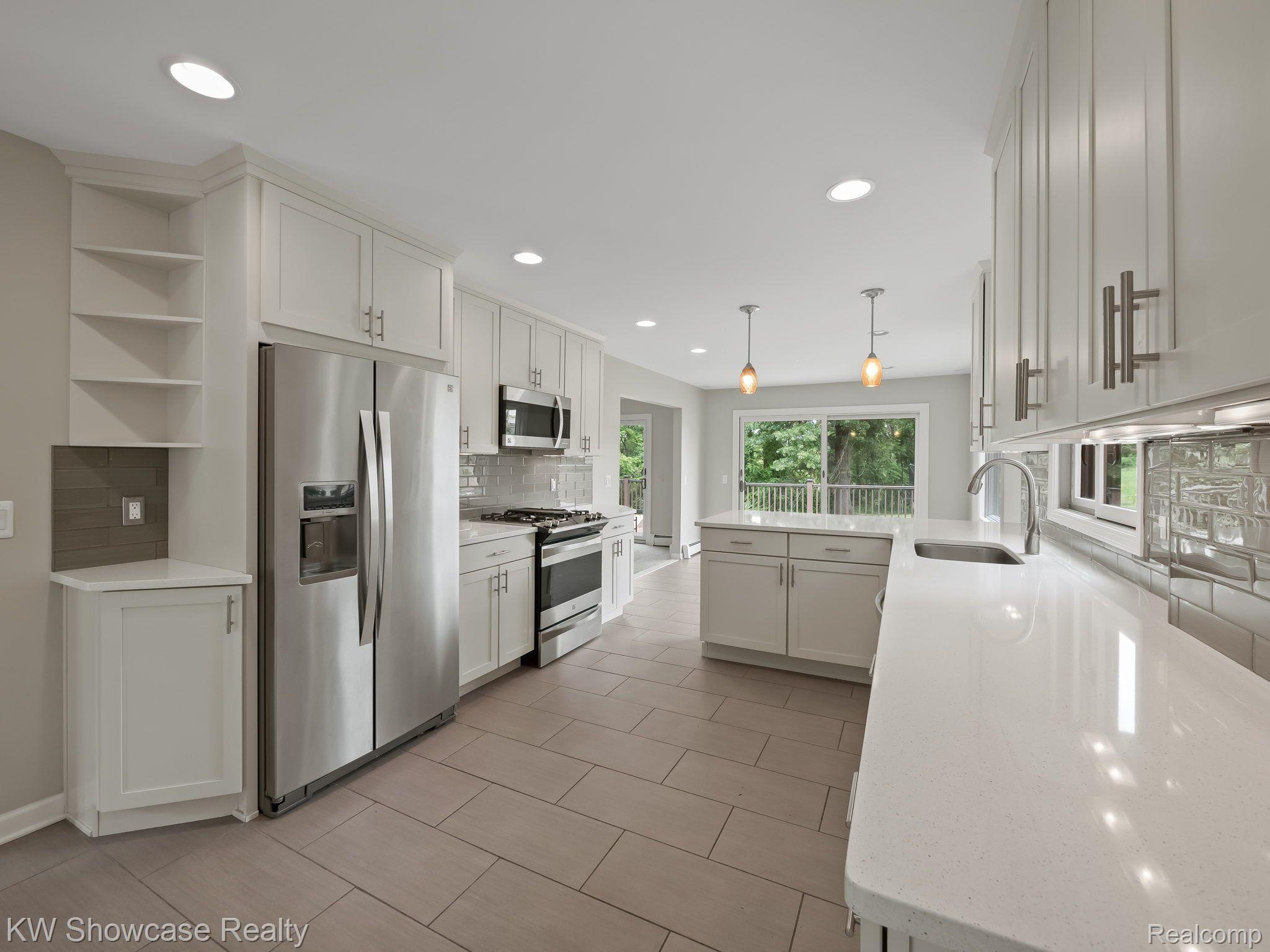 450 Lone Tree Road Highland, MI 48357 - Photo 19 of 56 Gallery Image 19