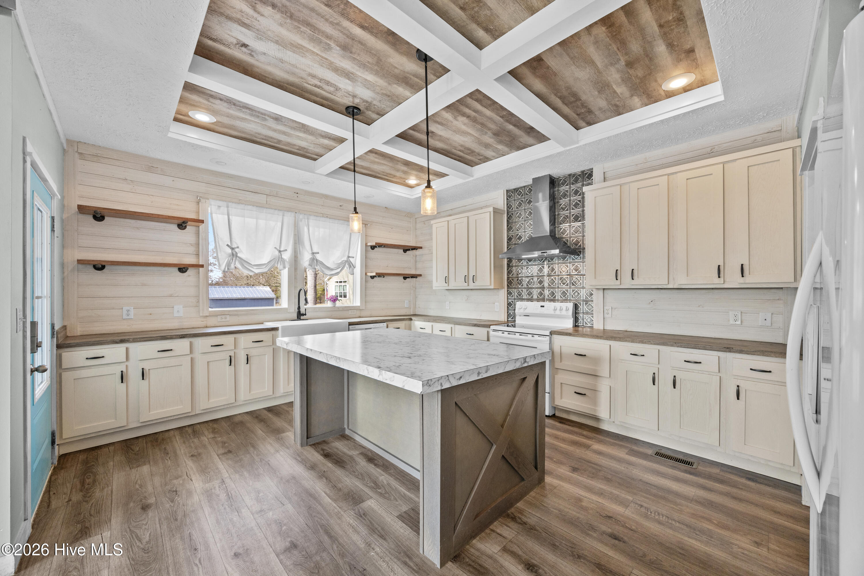 120 Moores Landing Road Hampstead, NC 28443 - Photo 10 of 52 10_kitchen