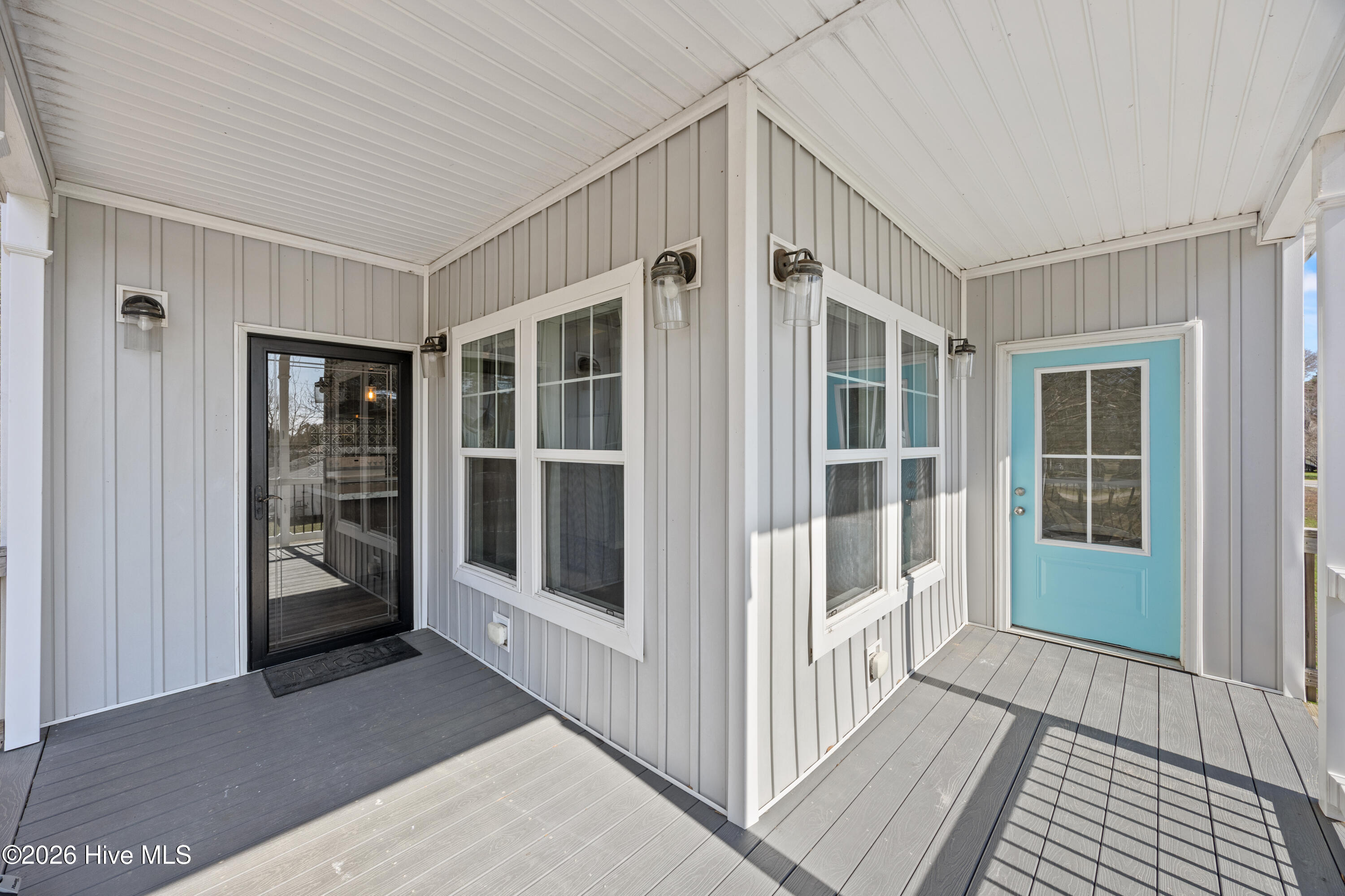 120 Moores Landing Road Hampstead, NC 28443 - Photo 5 of 52 5_porch