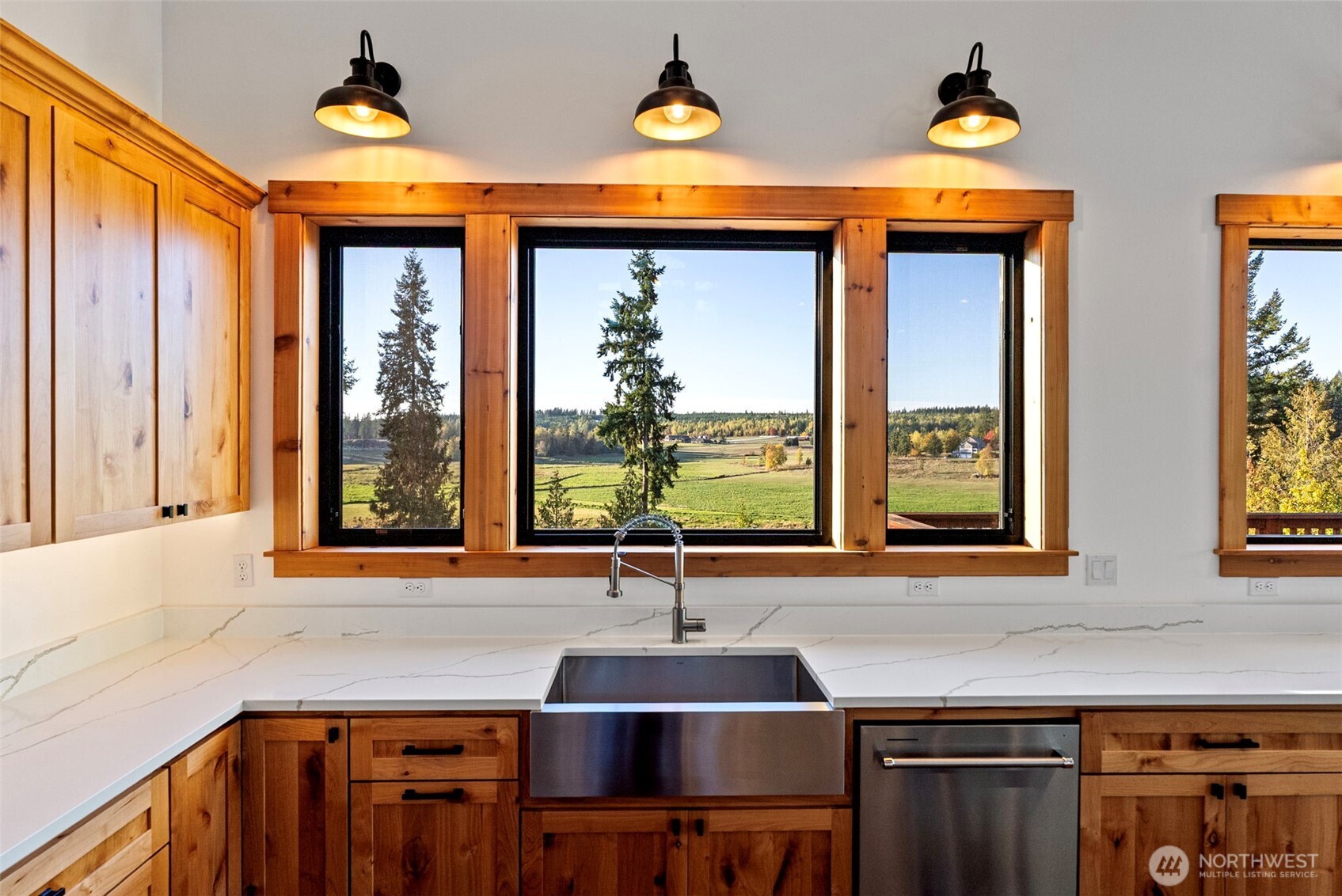 42524 Dean Kreger Road East Eatonville, WA 98328 - Photo 12 of 40