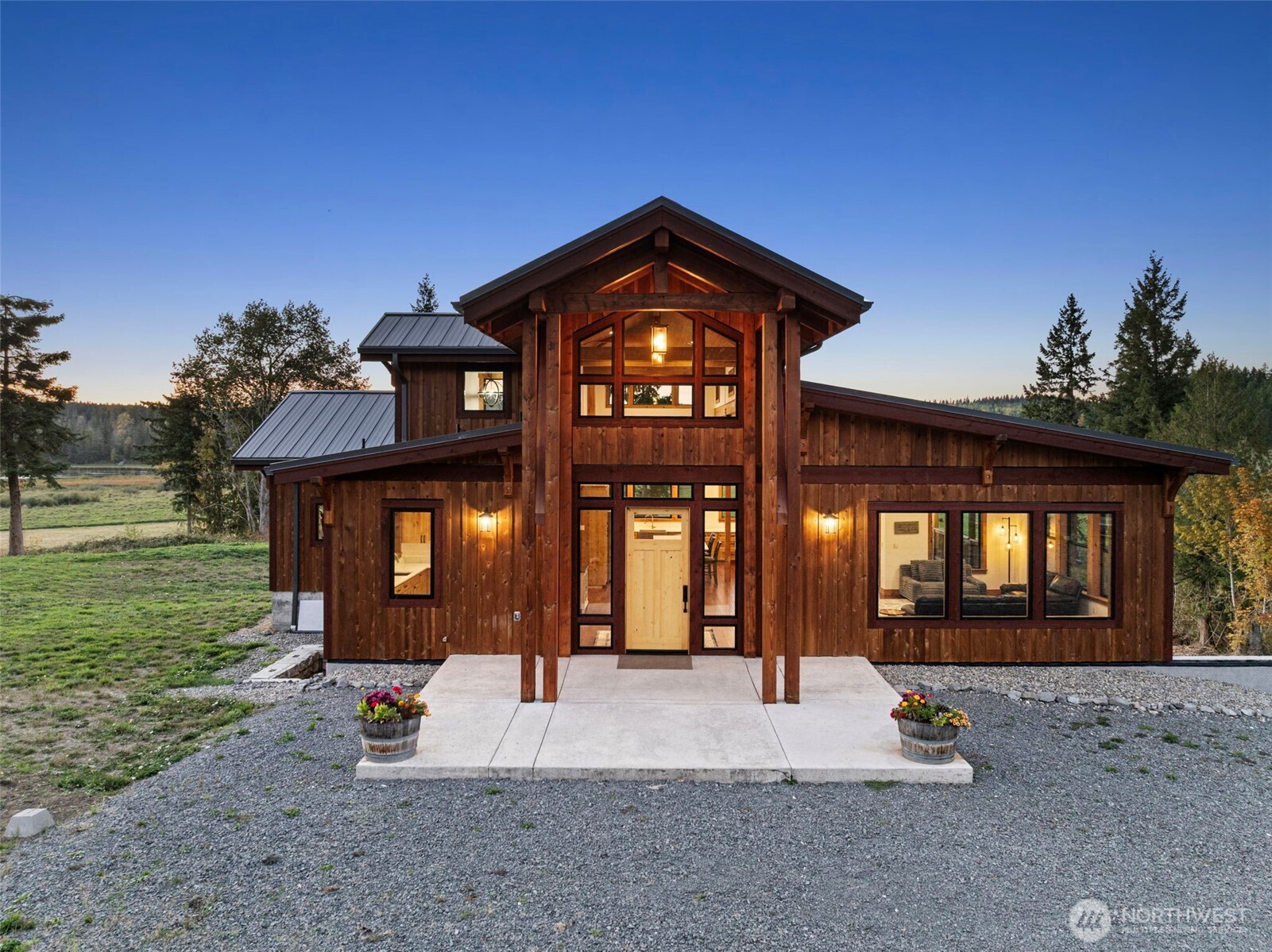 42524 Dean Kreger Road East Eatonville, WA 98328 - Photo 3 of 40